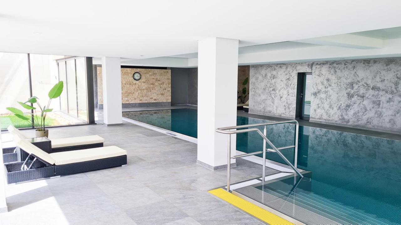 Fewo Sperlingskauz Mit Pool, Sauna & Hochschwarzwaldcard Schluchsee Exterior foto
